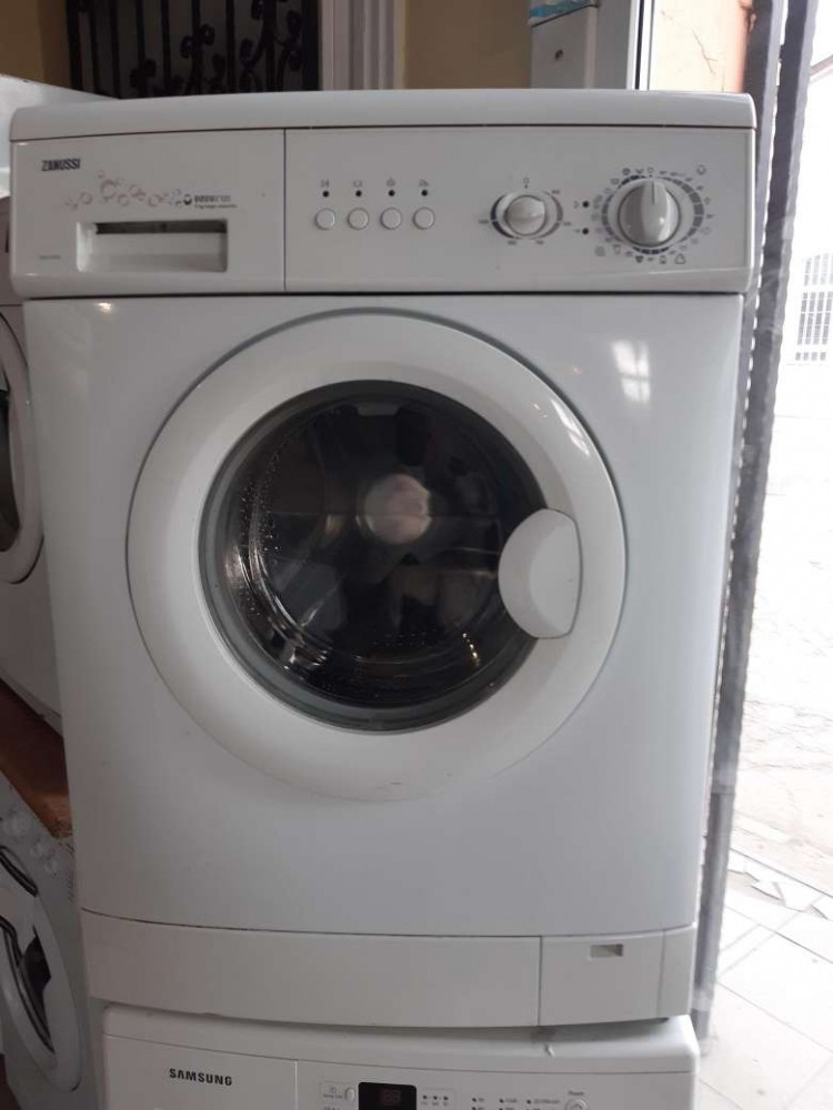 Használt Zanussi ZWS 2105 W elöltöltős keskeny mosógép [H13560] - árak ...