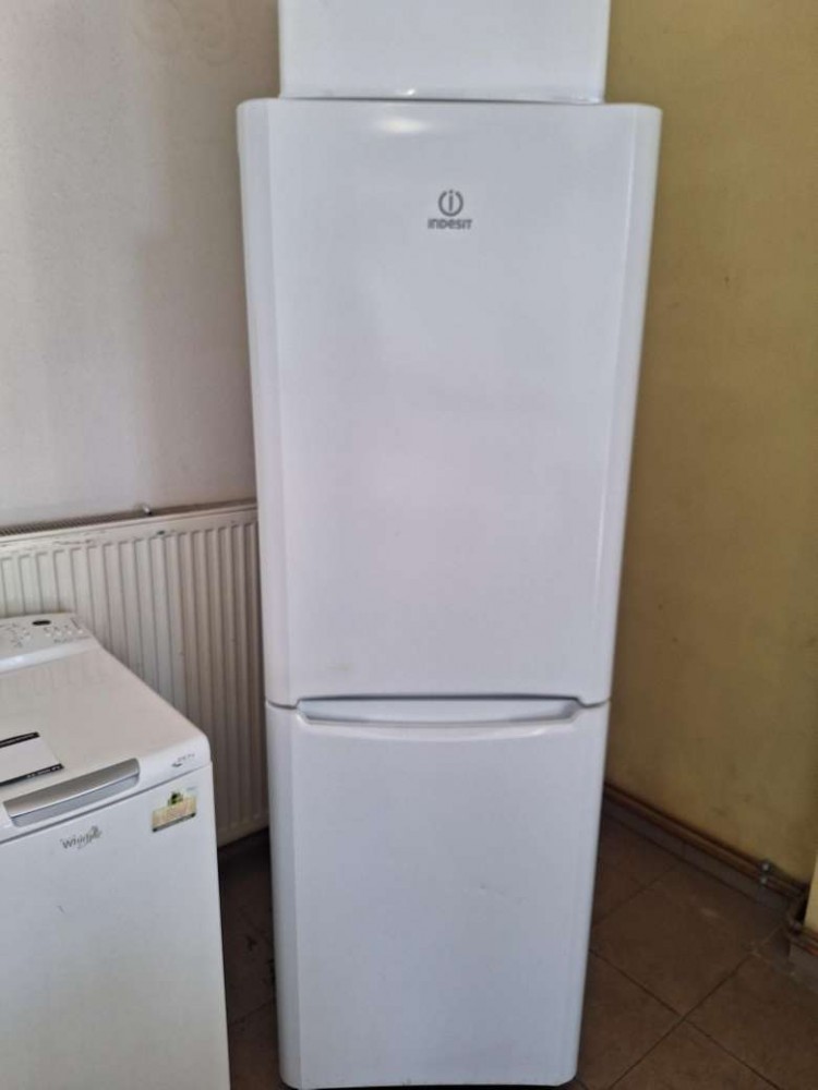 Indesit Freezer Drawer Compare Indesit E IB 15050 A1 D.UK 1 Low Frost ...