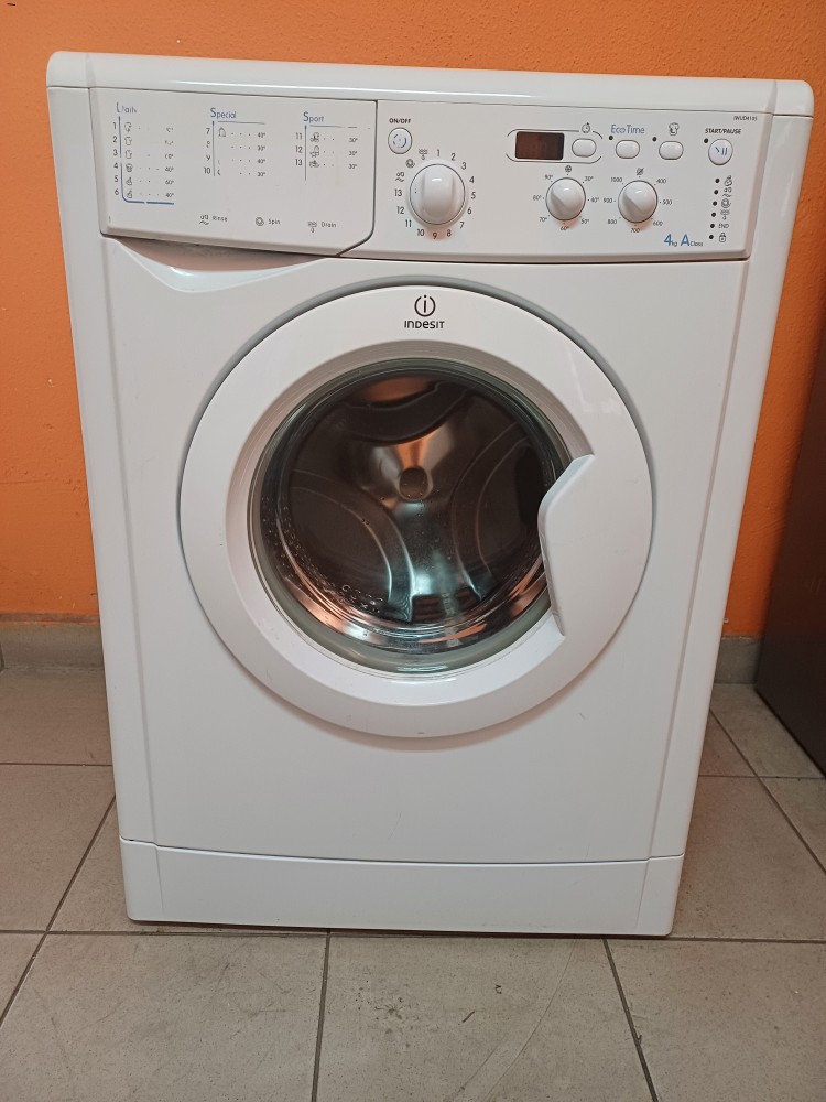 Használt Indesit IWUD 41051 Keskeny Elöltöltös Mosógép [H15087] - árak ...