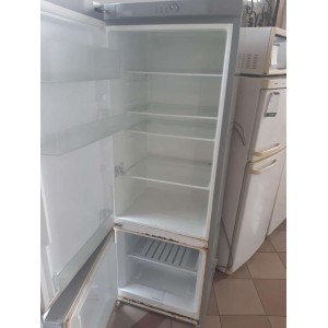 Használt Samsung RL29THCTS alulfagyasztós hűtőszekrény [H13156] 