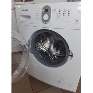 Felújított Samsung WF0500NXW elöltöltős keskeny mosógép [HFV328] 