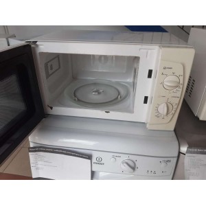 Használt Tesco MGW13 mikróhullámú sütő [H14075] 