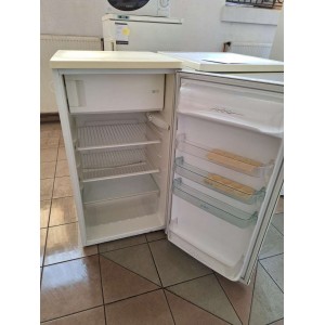 Használt Zanussi ZRC 19JB normál hűtőszekrény [H14519] 