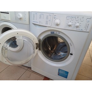 Használt Indesit IWSC51051 Elöltöltős Keskeny Mosógép [H15070] 