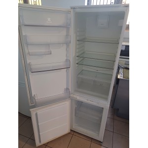 Használt Electrolux ENN2853AOW Beépíthető Hűtőszekrény [H15080] 