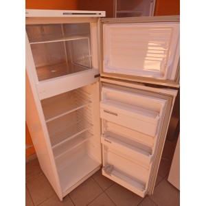 Használt Whirlpool ARG 637/G/WP Felülfagyasztós Hűtőszekrény [H15130] 