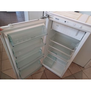 Használt Miele K 846 i-1 Beépíthető Normál Hűtőszekrény [H15257] 