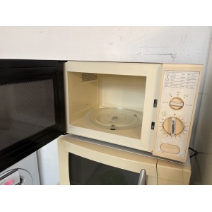 Használt Brune MO-092VR/600K Mikrohullámú Sütő [H16523] 