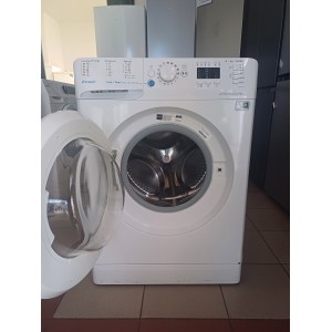 Használt Indesit BWSA 61052 W EU elöltöltős keskeny mosógép [KH191] 