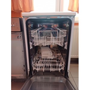 Használt Candy CSF 4590 E Keskeny mosogatógép [H16858] 