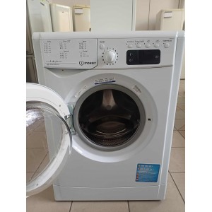 Használt Indesit IWSE 61281 C ECO EU Elöltöltős Keskeny Mosógép [H17240] 