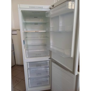 Használt Samsung RB29FSRNDWW Alulfagyasztós Hűtőszekrény [H17306] 