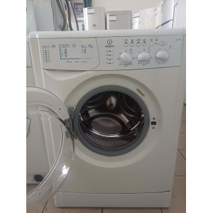 Használt Indesit WISL 85X Elöltöltős Mosógép [H17511] 