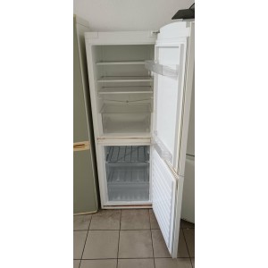 Használt Whirlpool WBE3111 Alulfagyasztós Hűtőszekrény [H17643] 