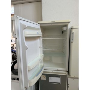 Használt Electrolux ARG 341/1/A+ Normál Hűtőszekrény [KH335] 