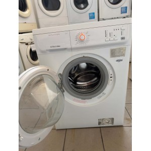 Használt Electrolux EWS 10010 W Elöltöltős keskeny mosógép [H17985] 