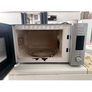 Használt Candy CMXG20DS mikrohullámú sütő [H17999] 