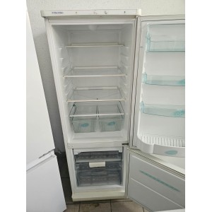 Használt Electrolux ER7821B Alulfagyasztós Hűtőszekrény [H18193] 