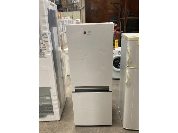 Használt Indesit LI6S1W kombinált hűtőszekrény [HM130] 