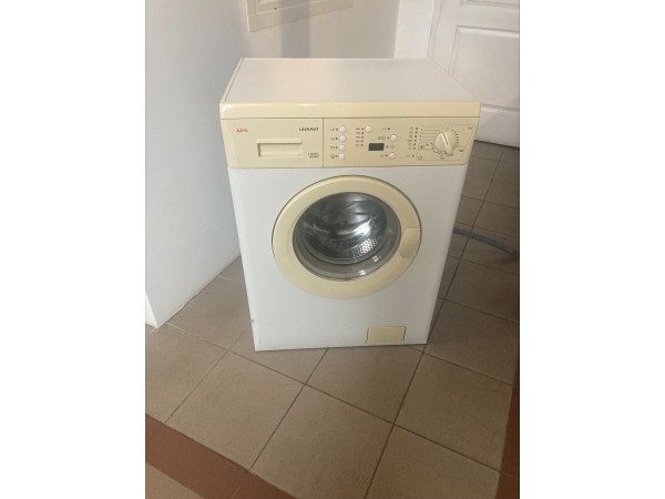 Használt AEG Lavamat L1045EL keskeny elöltöltős mosógép [H12993] 