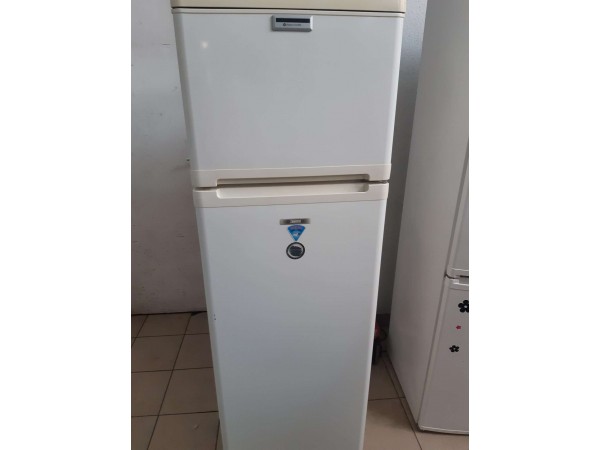 Használt Zanussi ZD22/6R felülfagyasztós hűtőszekrény [HM215] 