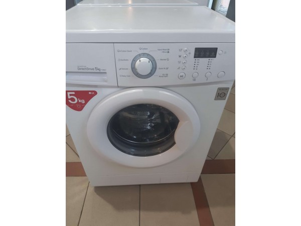 Felújított LG F1068LD elöltöltős keskeny mosógép [HFV305] 