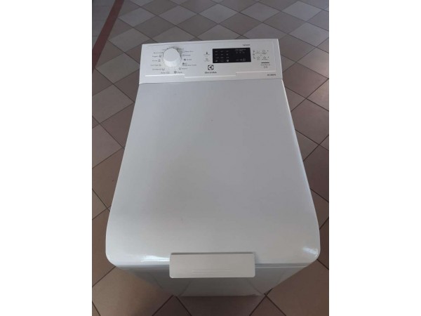 Felújitott Electrolux EWT1062TDW felültöltős mosógép [HFV326] 