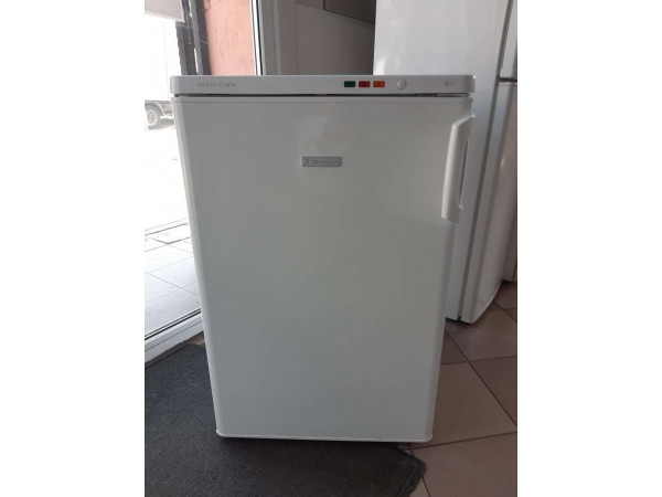 Használt Electrolux EUT 11001 W fagyasztószekrény [H13661] 