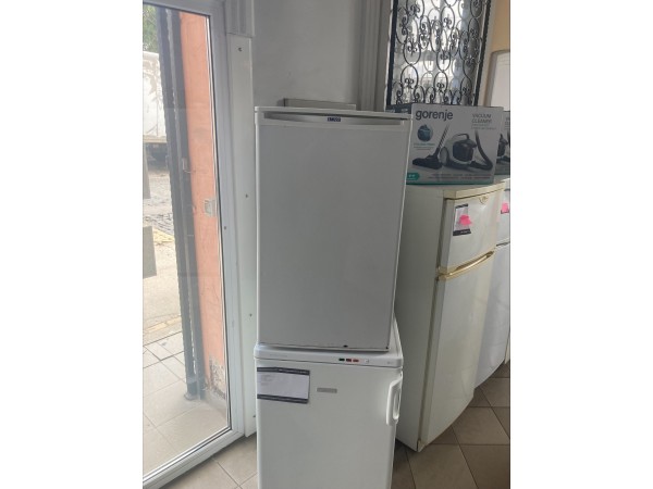 Használt Zanussi ZRG31SW normál hűtőszekrény [H13671] 
