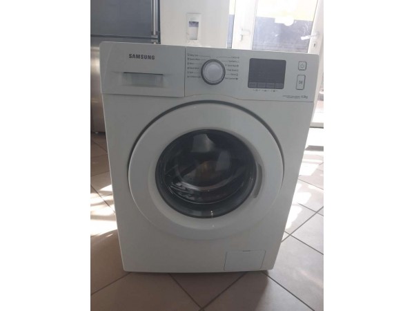 Felújított Samsung WF60F4E0N2W keskeny elöltöltős mosógép [HFV393] 