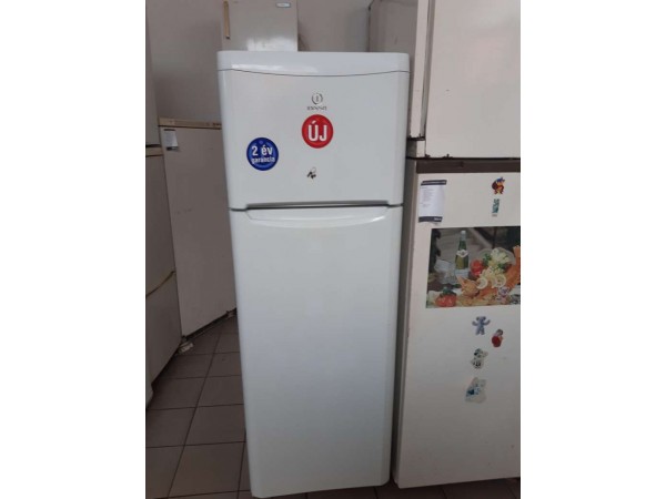 Használt Indesit DF01X felülfagyasztós hűtőszekrény [H13826] 
