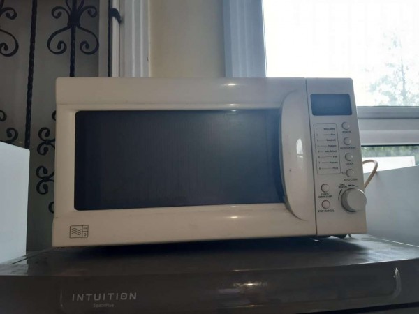 Használt Tesco MT07 mikrohullámú sütő [H13895] 