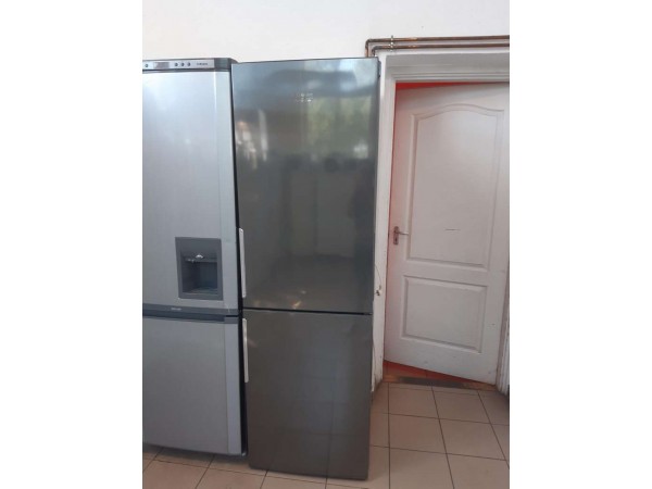 Használt Hotpoint-Ariston XH8 T2 IX alulfagyasztós hűtőszekrény [H14015] 