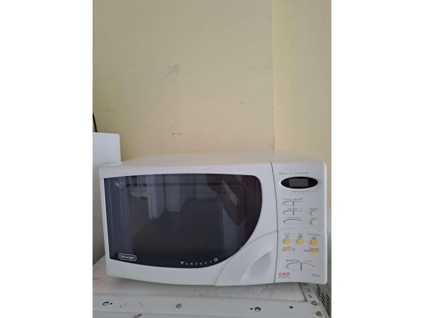 Használt DeLonghi MW345 mikrohullámú sütő [H14244] 