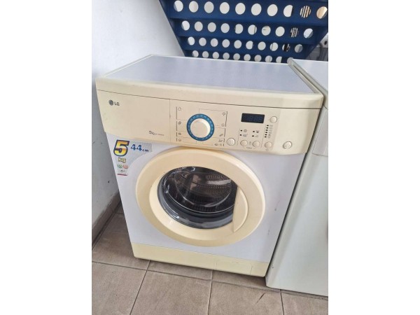 Használt LG WD-10302NUP keskeny elöltöltős mosógép [KH45] 