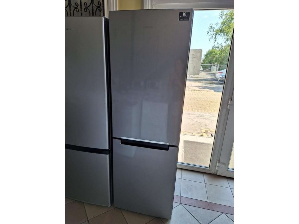 Újszerű Samsung RB30J3000SA alulfagyasztós hűtőszekrény [KH59] 