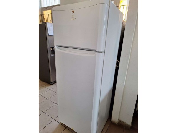 Használt Indesit TA5 felülfagyasztós hűtőszekrény [H14523] 