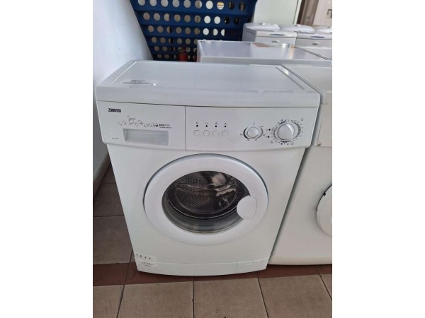 Használt Zanussi ZWS 2105 W elöltöltős keskeny mosógép [H14548] 