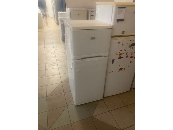 Használt Zanussi ZRT318W felülfagyasztós hűtőszekrény [H14774] 