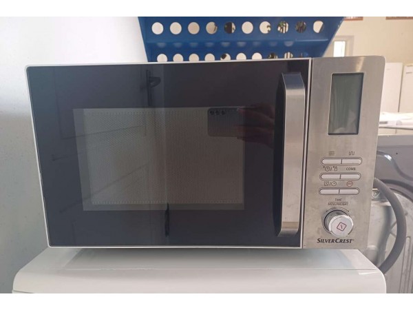 Használt Silvercrest SMR800E2 mikrohullámú sütő [H14929] 