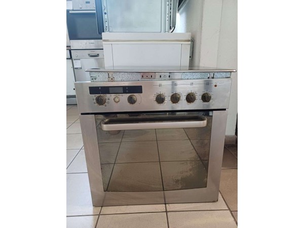 Használt Whirlpool AKZ230WH + AKR105WH Összeépíthető Sütő-Főzőlap szett [H14973] 