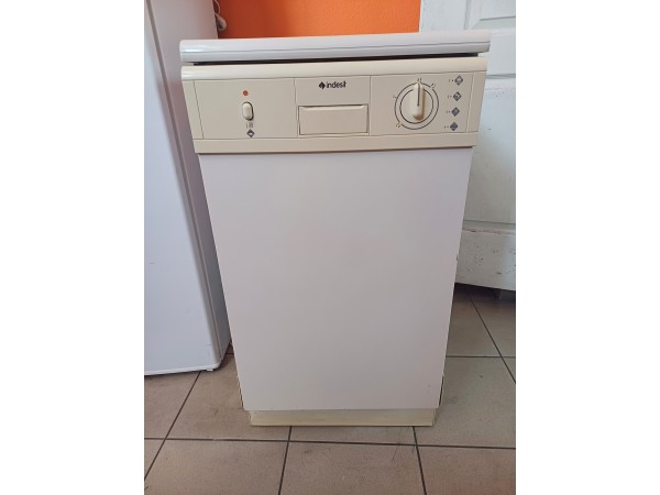 Használt Indesit 2510 W Keskeny Mosogatógép [H15665] 