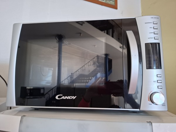 Felújított Candy CMG 2894 DS Mikrohullámú Sütő [HFV666] 
