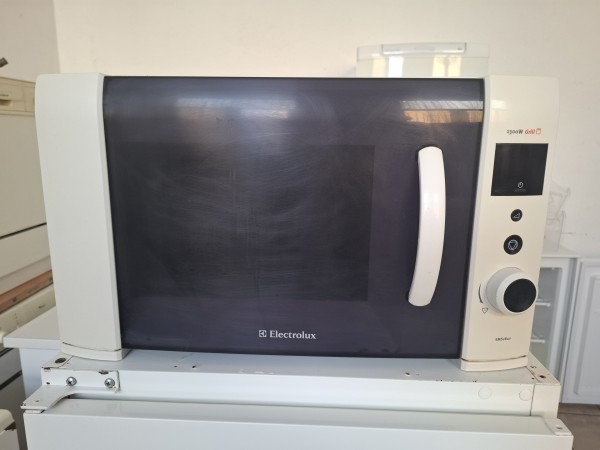 Használt Electrolux EMS2840 Mikrohullámú Sütő [H16304] 