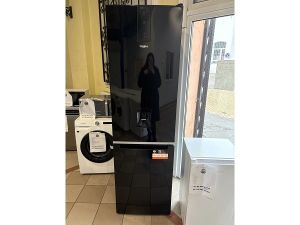 Használt Whirlpool W7 9210 K AQUA alulfagyasztós hűtőszekrény [KH186] 
