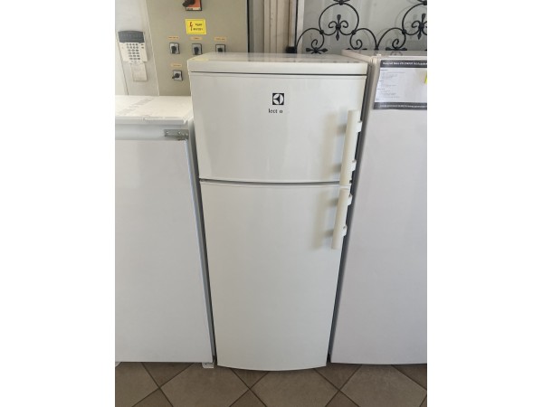 Használt Electrolux EJ2302AOW2 Felülfagyasztós Hűtőszekrény [H16757] 