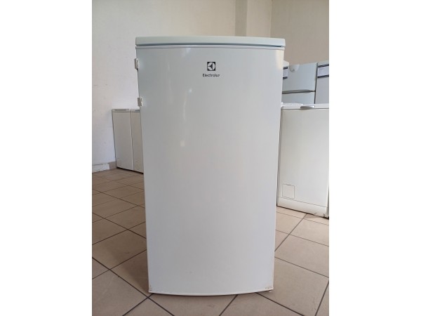 Használt Electrolux ERF 1904 FOW Normál hűtőszekrény [H16777] 