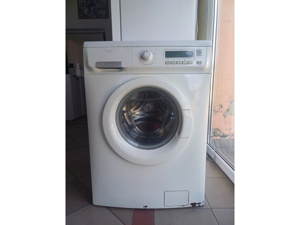 Használt Electrolux EWF 10670 W elöltöltős mosógép [H16826] 