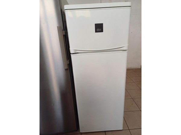 Használt Zanussi ZRT23100WA Felülfagyasztós Hűtőszekrény [H16897] 