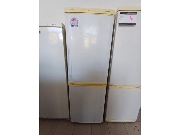 Használt Samsung RL33BSW Alulfagyasztós hűtőszekrény [H16930] 
